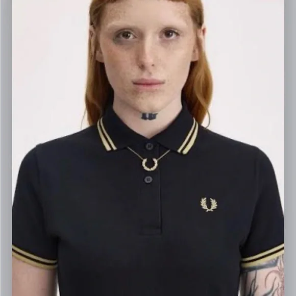Fred Perry Black Polo with Gold collar size UK 6 USA 2 - Picture 1 of 1
